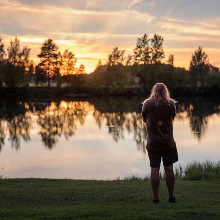 Отель First Camp Mellsta-Borlaenge Экстерьер фото