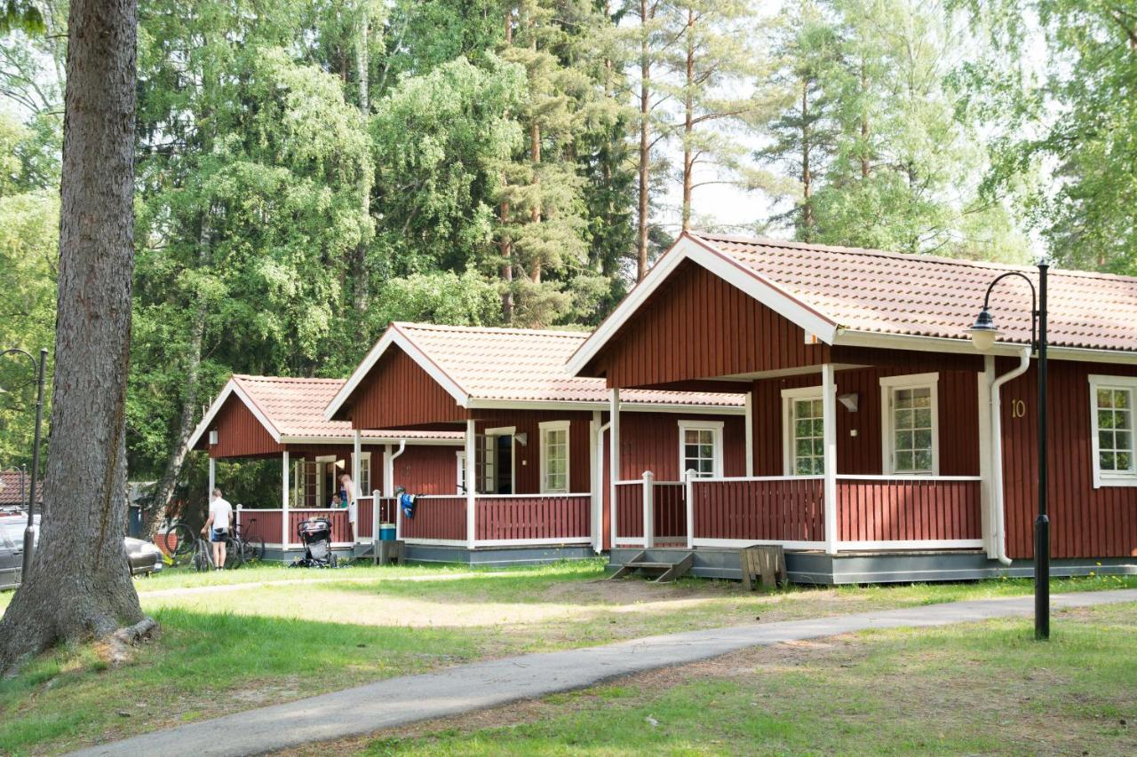 Отель First Camp Mellsta-Borlaenge Экстерьер фото